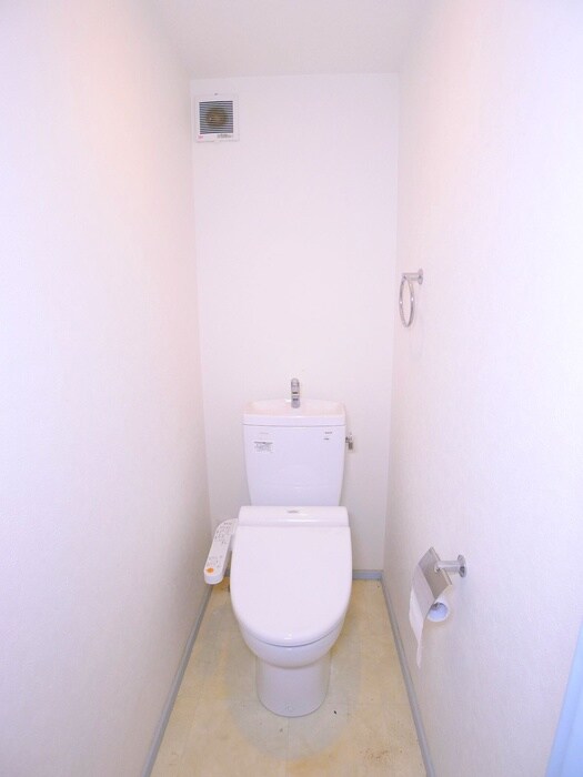 物件内観写真16　(トイレ)