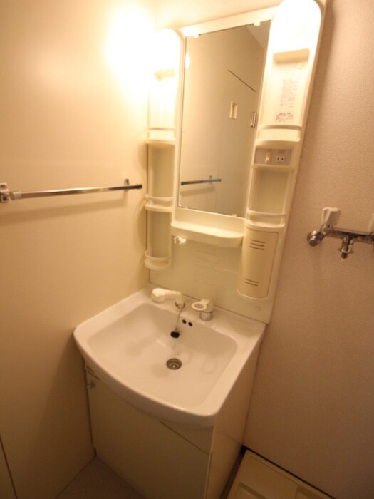 物件内観写真13　(洗面)