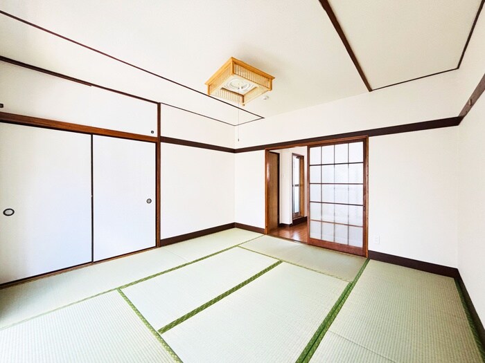 物件内観写真9　(居室)