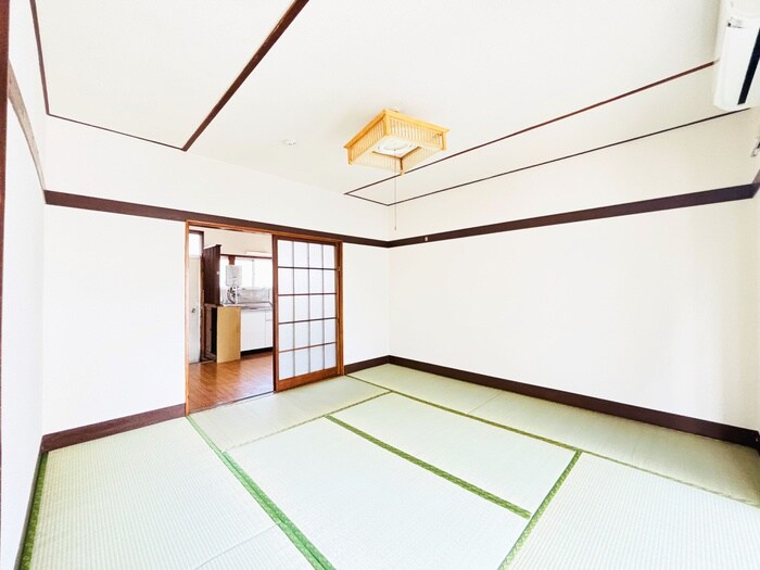 物件内観写真10　(内観写真)