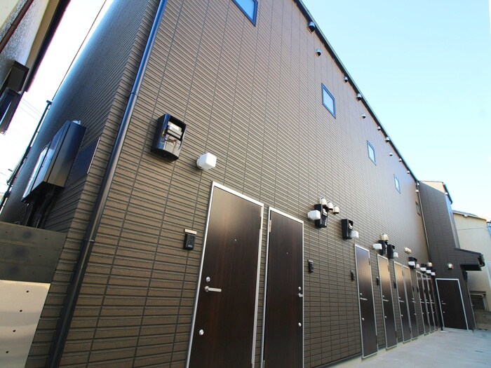 物件外観写真1　(外観写真)