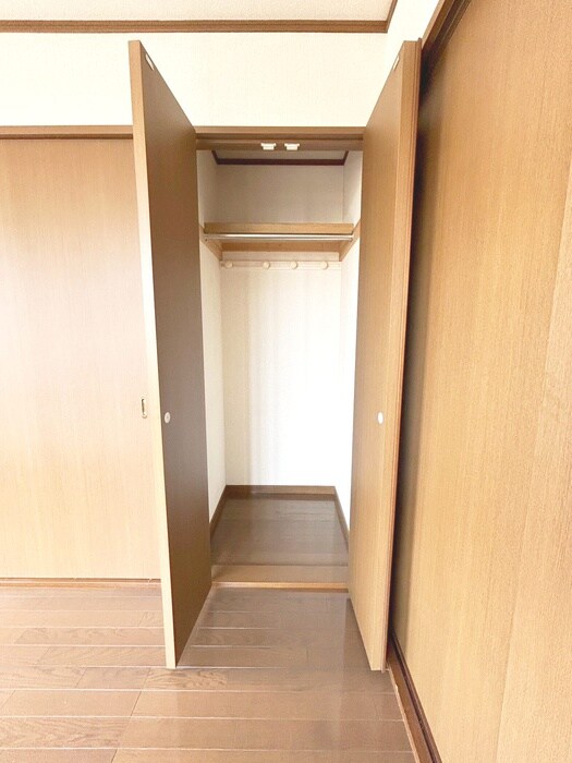 物件内観写真10　(収納)
