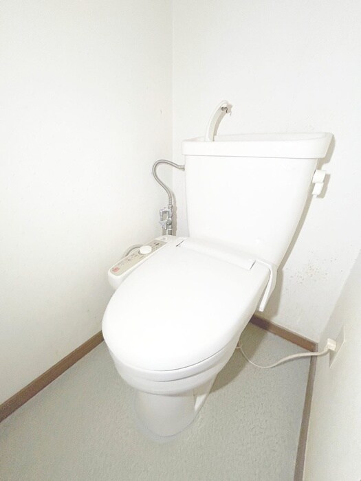 物件内観写真14　(トイレ)