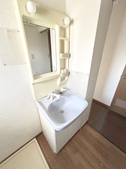 物件内観写真15　(洗面)