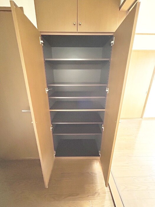 物件内観写真17　(靴箱)