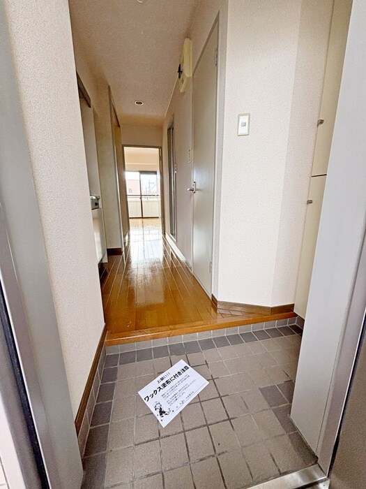 物件内観写真19　(廊下)