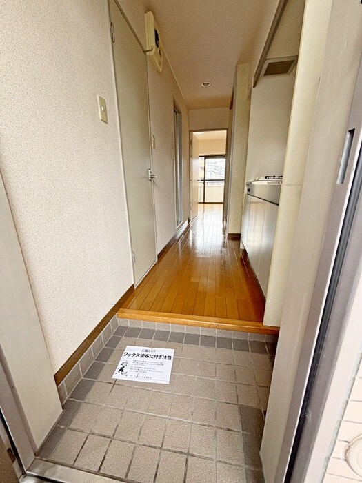 物件内観写真22　(廊下)