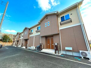 カームガーデンⅡ外観写真