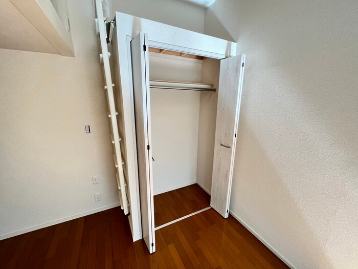 物件内観写真9　(収納)