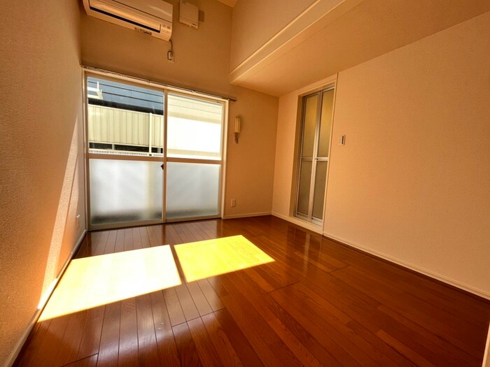 物件内観写真17　(居室)