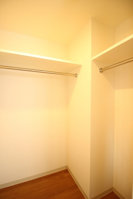 物件内観写真11　(収納)