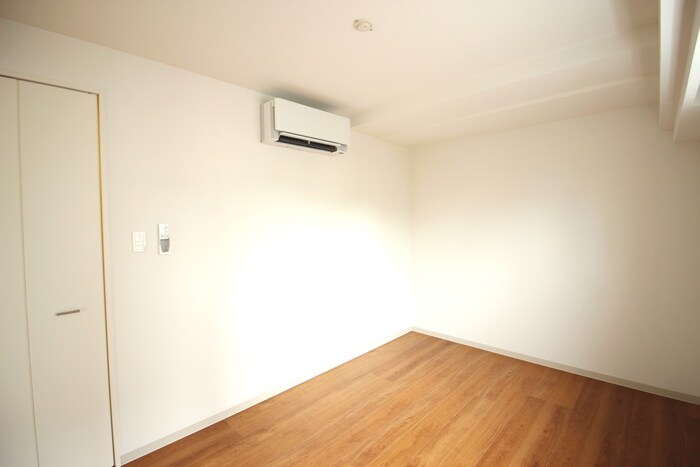 物件内観写真19　(居室)