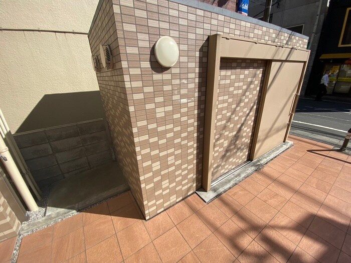 物件外観写真4　(建物設備)