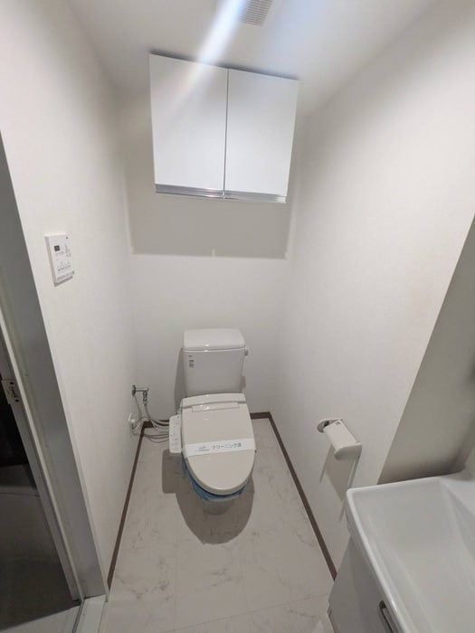 物件内観写真14　(トイレ)