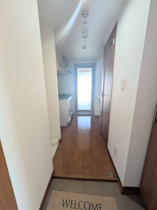 物件内観写真21　(廊下)