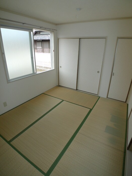 物件内観写真8　(居室)