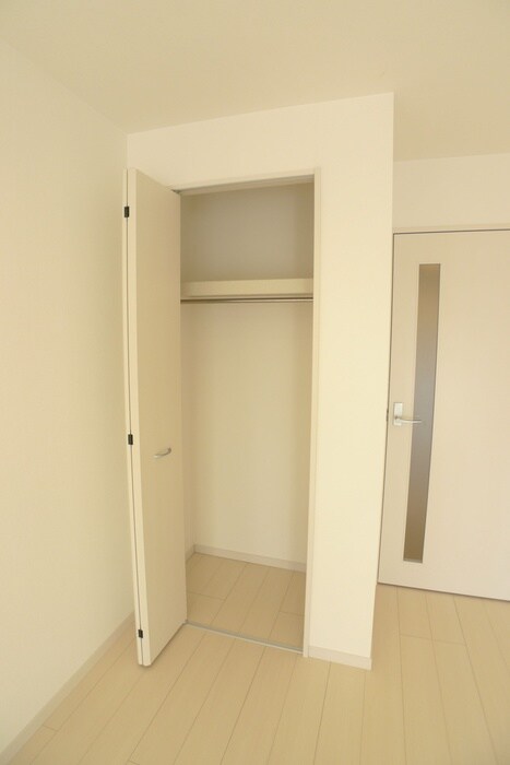 物件内観写真8　(収納)
