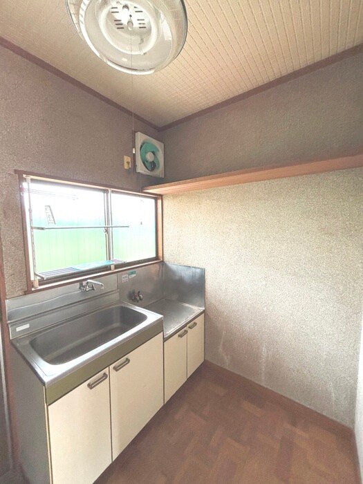 物件内観写真8　(キッチン)