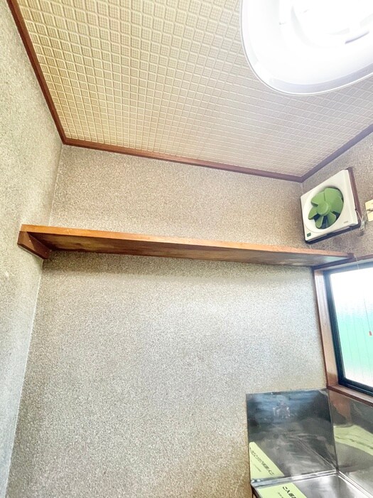 物件内観写真21　(収納)