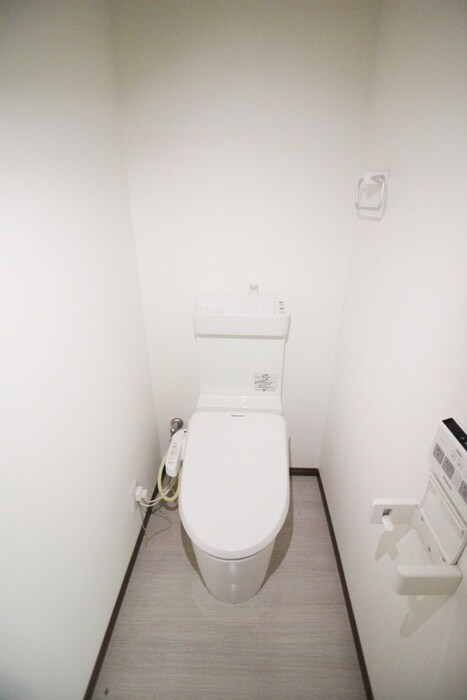 物件内観写真12　(トイレ)