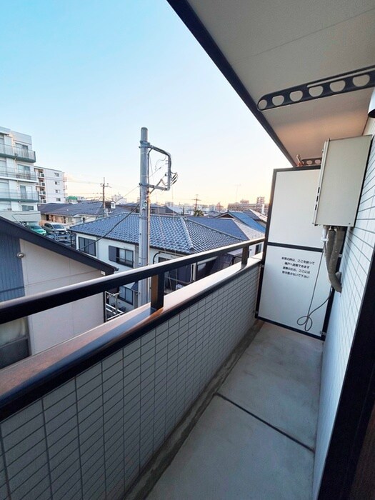 物件内観写真18　(室内からの展望)