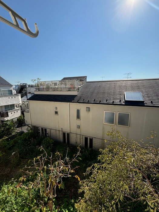 物件内観写真21　(室内からの展望)