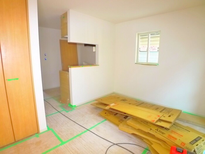 物件内観写真8　(居室)