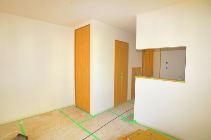 物件内観写真9　(居室)