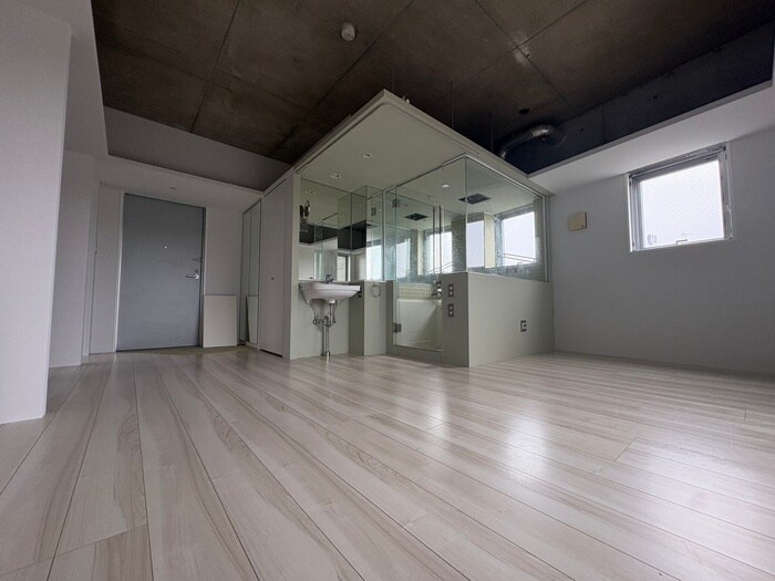 物件内観写真10　(居室)