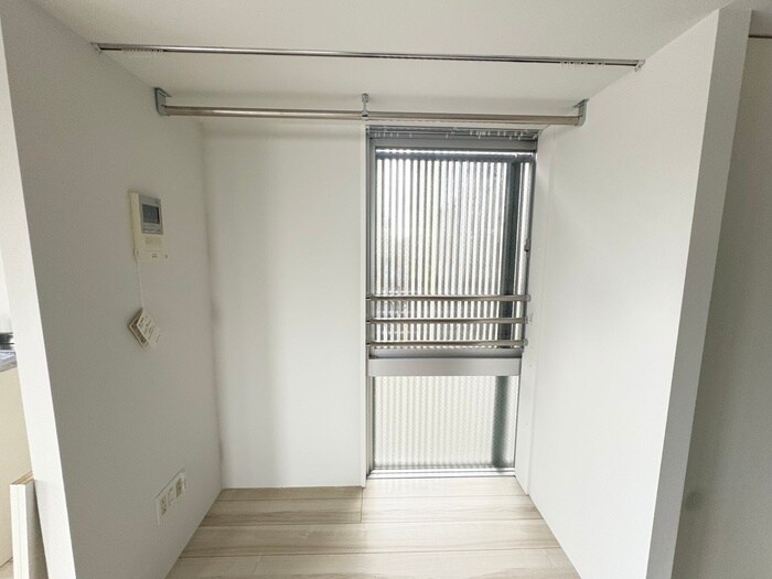 物件内観写真11　(収納)