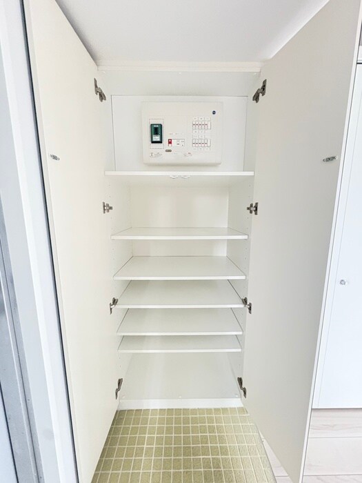 物件内観写真18　(靴箱)