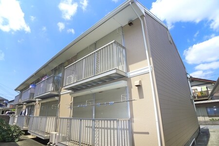 ヴィレッジ１７１１外観写真