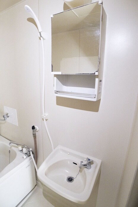 物件内観写真13　(洗面)