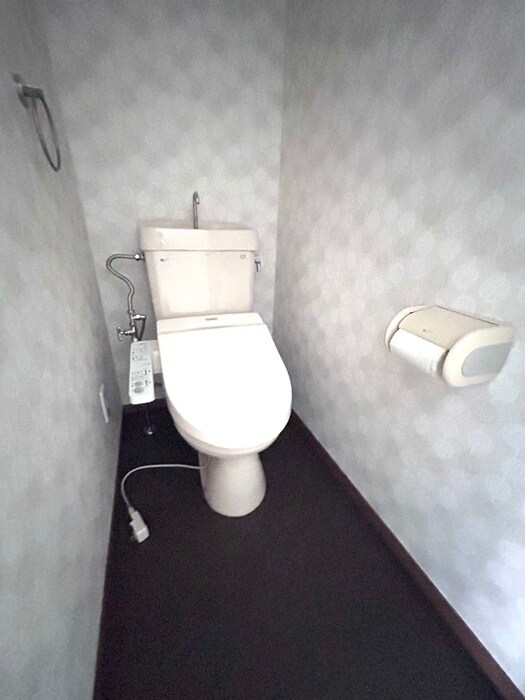 物件内観写真14　(トイレ)