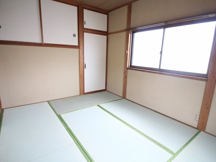 物件内観写真13　(居室)