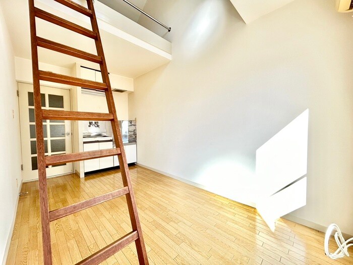 物件内観写真8　(居室)