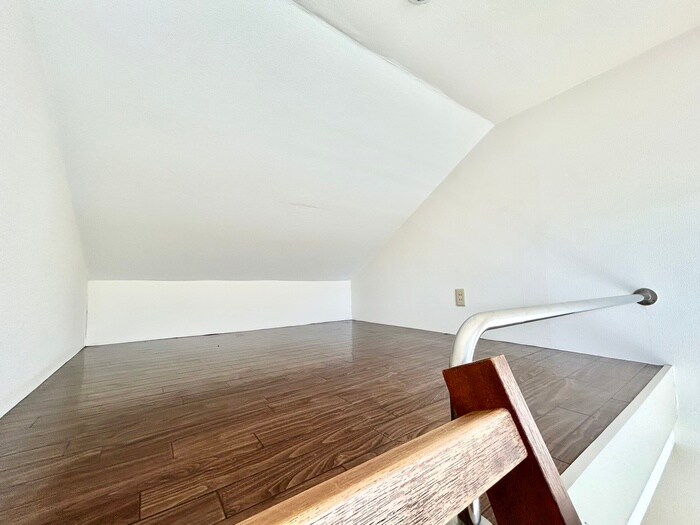 物件内観写真9　(ロフト)