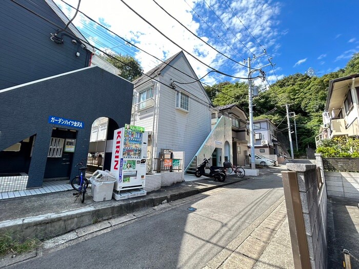 物件外観写真3　(周辺環境)