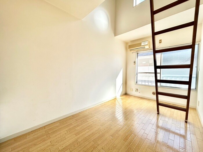 物件内観写真18　(居室)