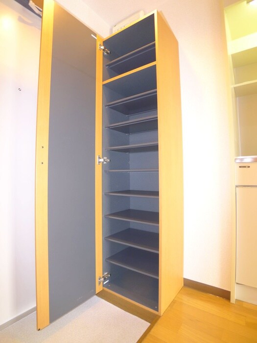 物件内観写真16　(靴箱)