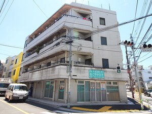 鷲田マンション外観写真