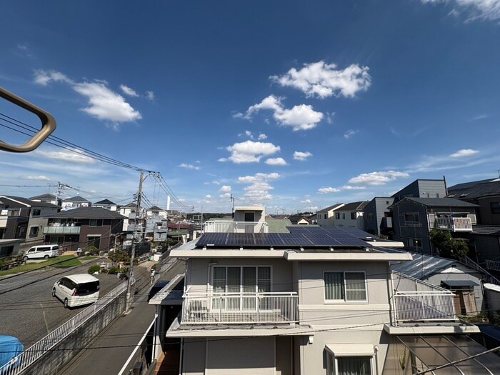 物件内観写真18　(室内からの展望)