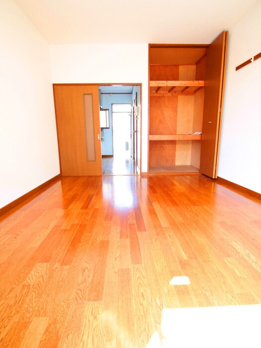 物件内観写真22　(居室)