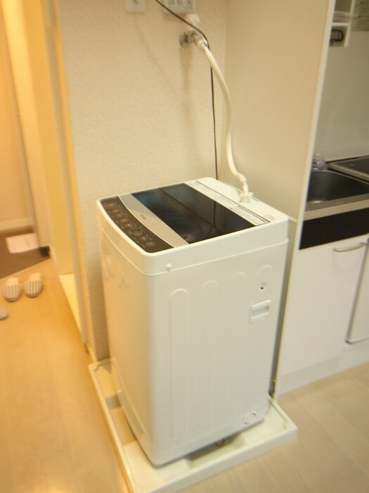 物件内観写真14　(洗濯機置場)