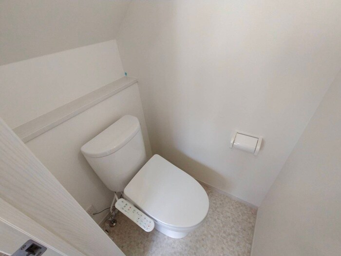 物件内観写真14　(トイレ)