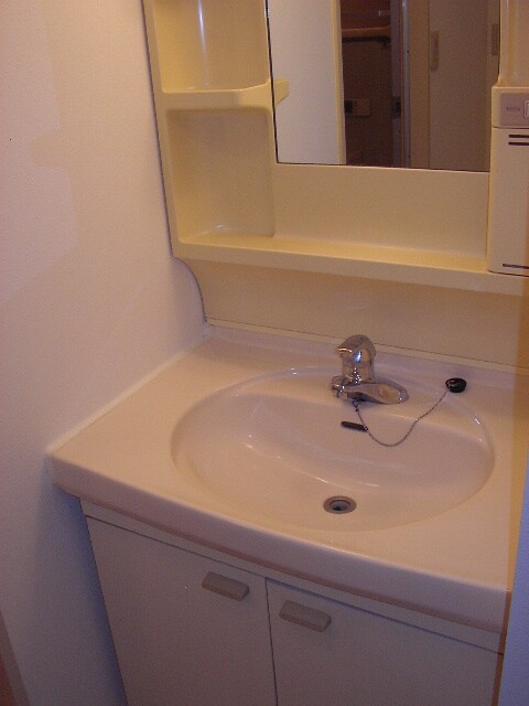 物件内観写真13　(洗面)