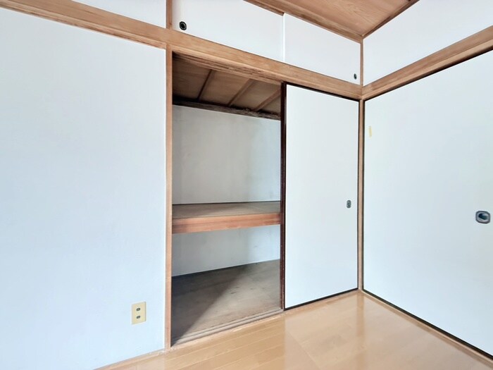物件内観写真8　(収納)