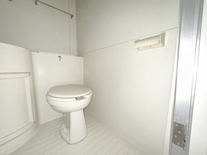物件内観写真13　(トイレ)