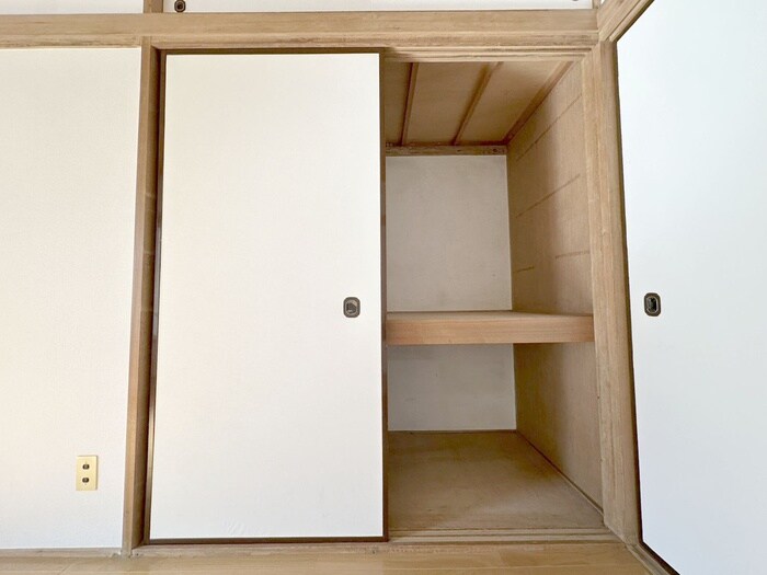 物件内観写真15　(収納)
