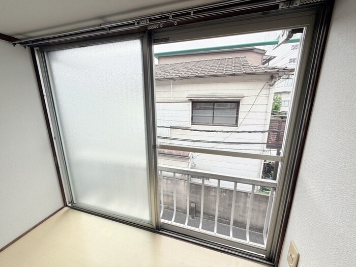 物件内観写真21　(室内からの展望)